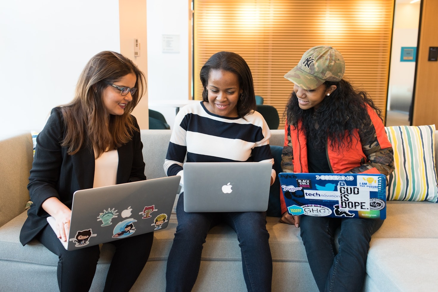 Empowering Women Through Knowledge Sharing in Tech